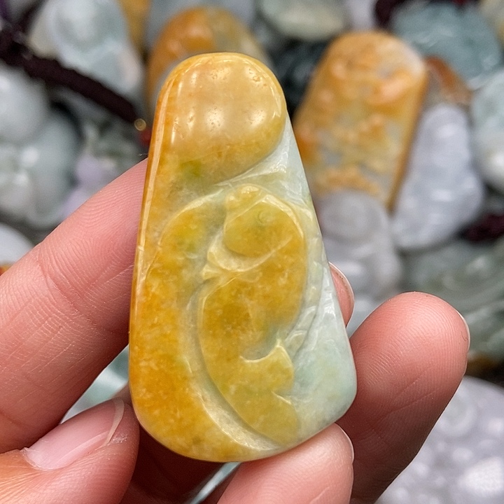 颈饰未镶嵌翡翠翡翠