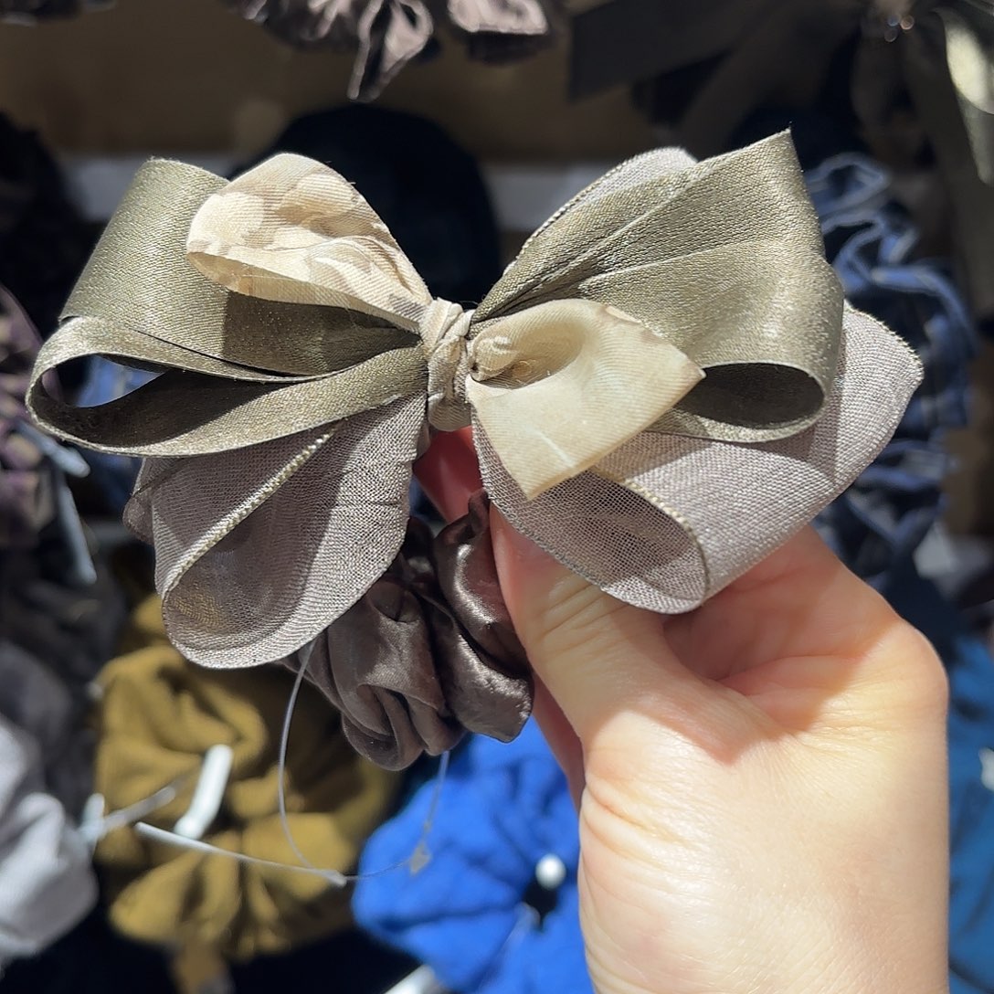 布艺铁合金蝴蝶结发圈