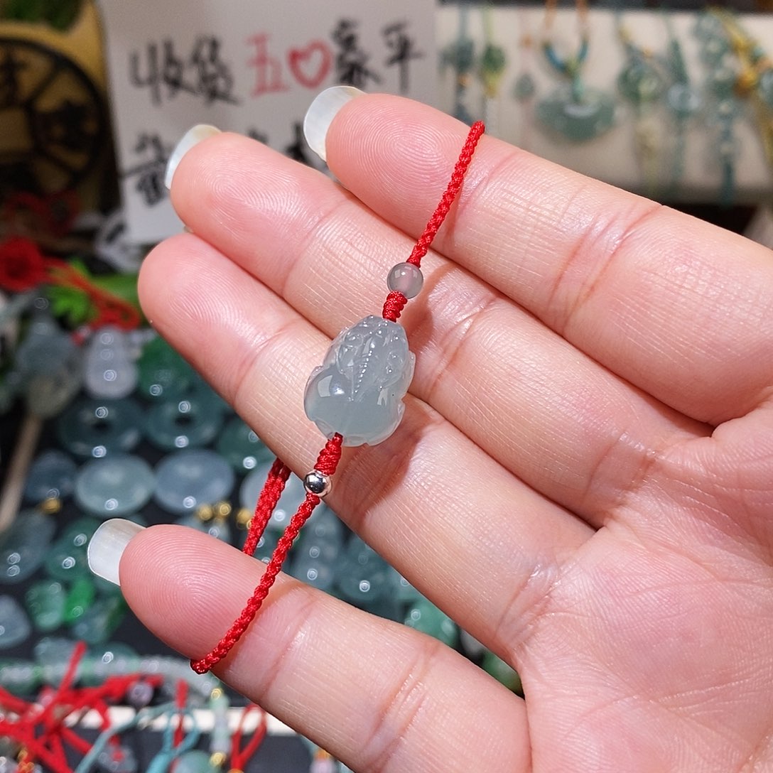 翡翠未镶嵌颈饰貔貅手绳15可调节