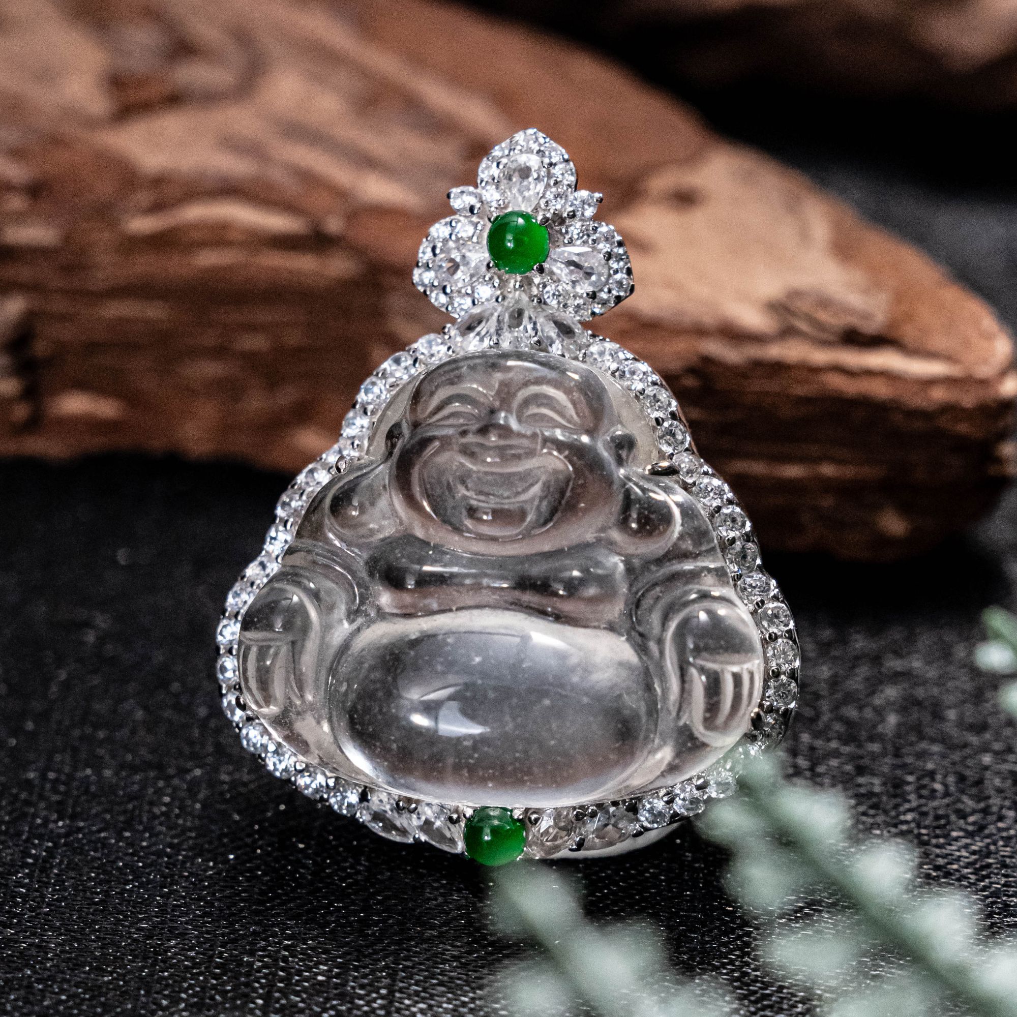 绿顶佛公中  时尚镶嵌坠链