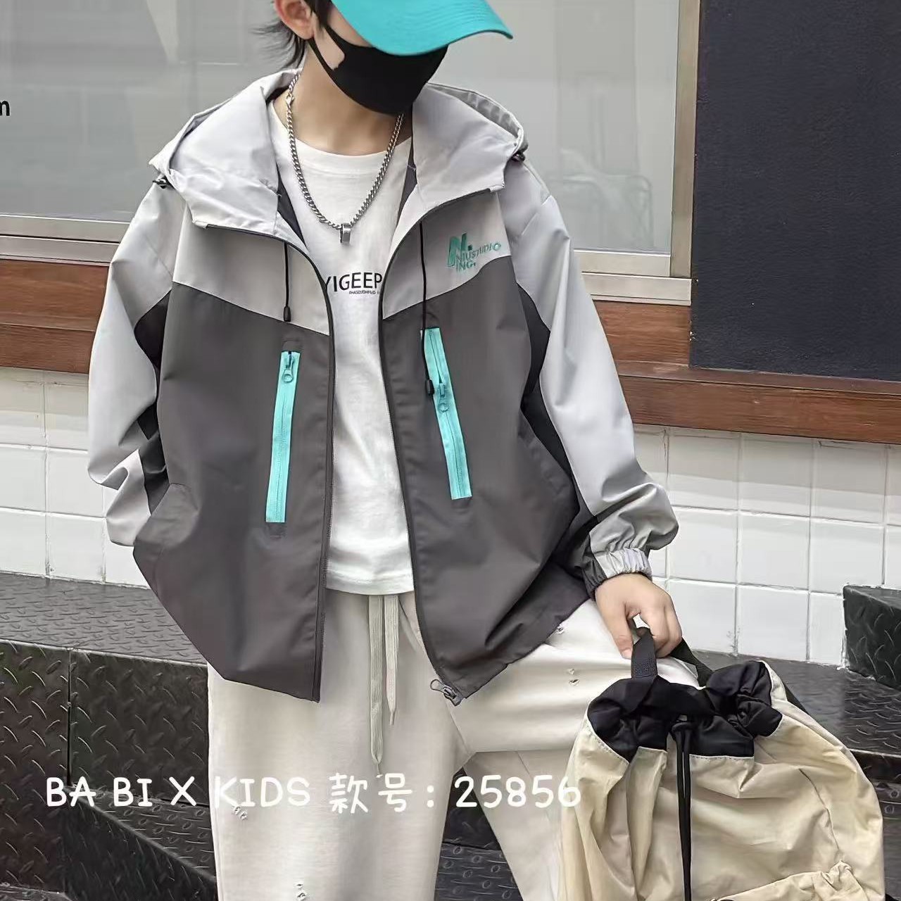 男户外春秋见外包装冲锋衣春季帅气lulu风山系
