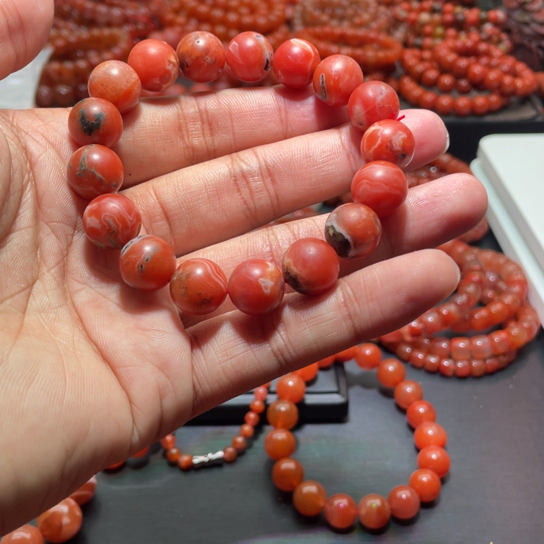 南红玛瑙手链未镶嵌