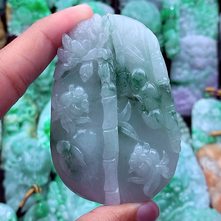 翡翠未镶嵌吊坠(不含链)