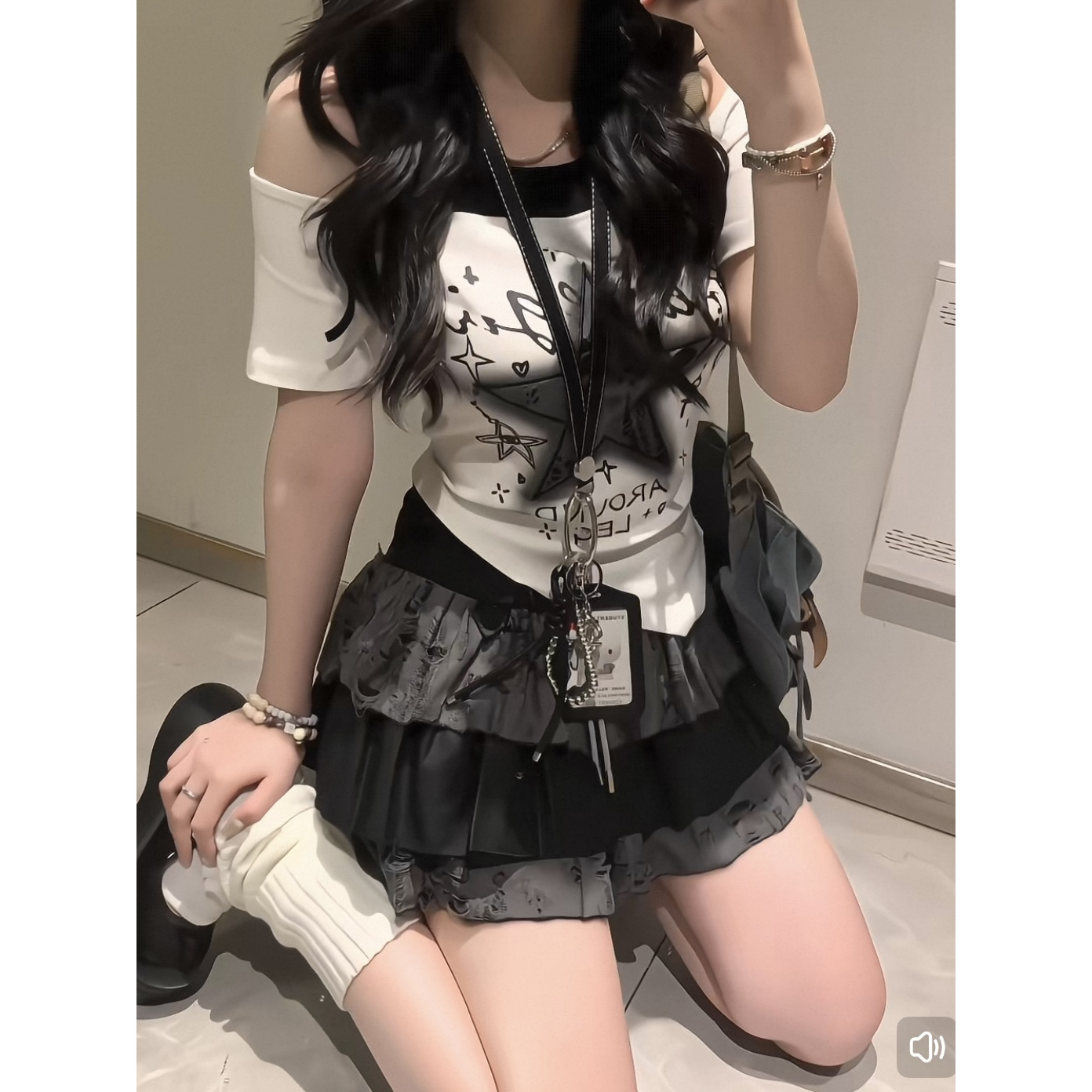 【美式酷辣】假两件辣妹漏肩短袖T恤女夏季y2k修身显瘦套装