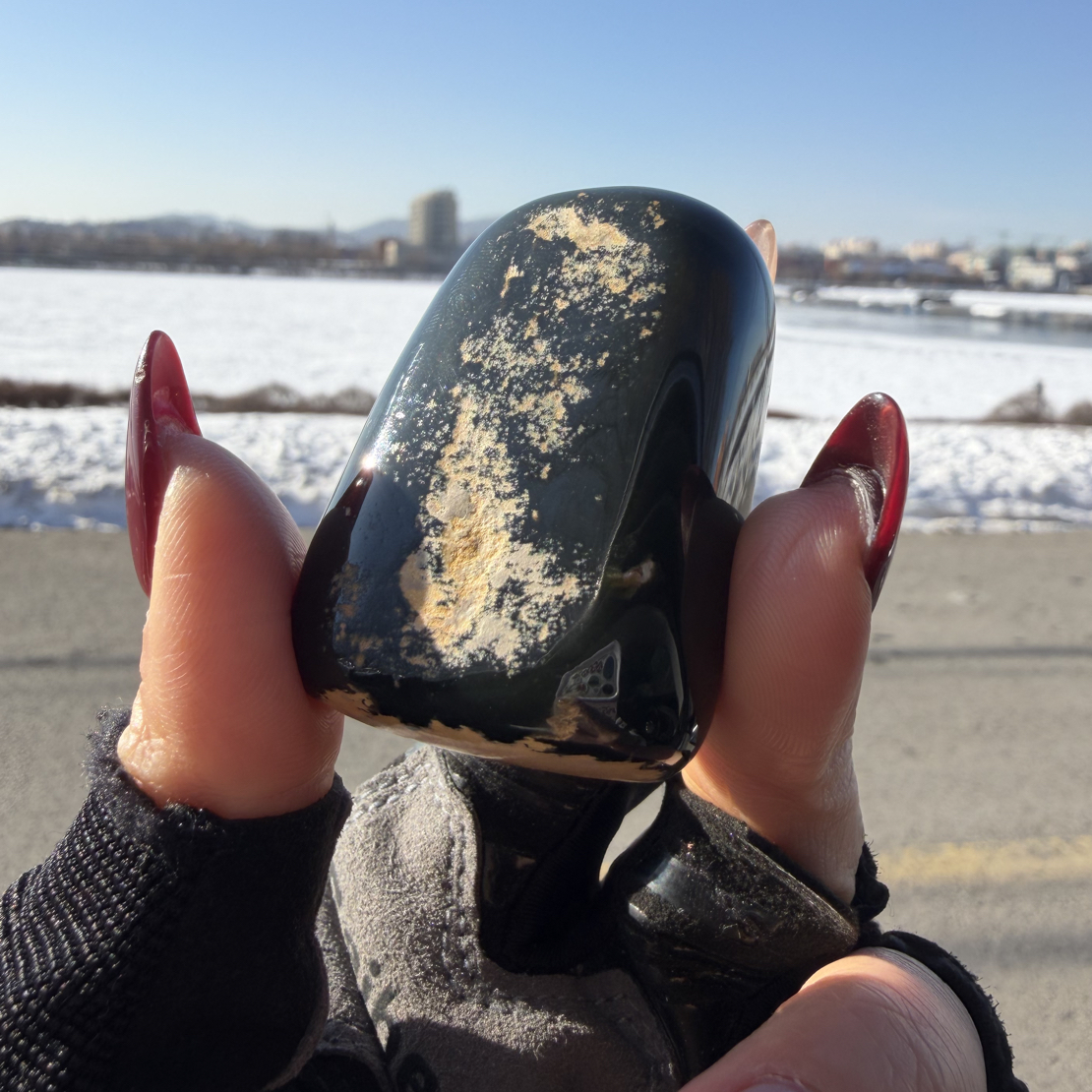 小董家·【雪如棉】系列手盘石东北和田玉有暴风雪结构