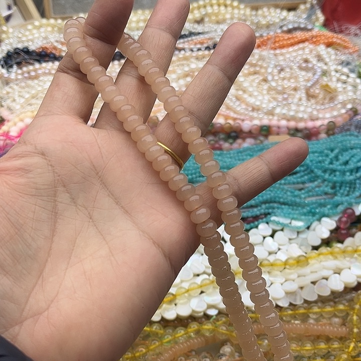 玛瑙/玉髓珠宝半成品未镶嵌一条8mm藕粉和田玉算盘珠