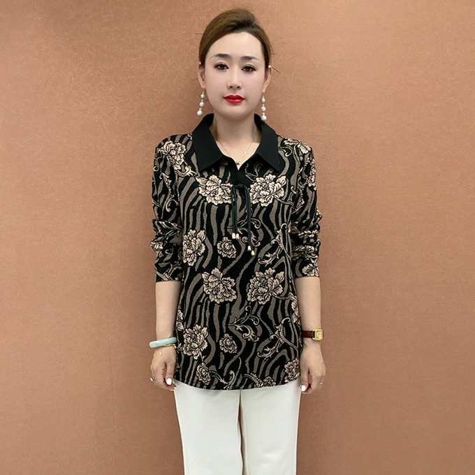 50岁-80岁妈妈款秋季大码长袖衣服女士花色t恤中老年中长款上衣