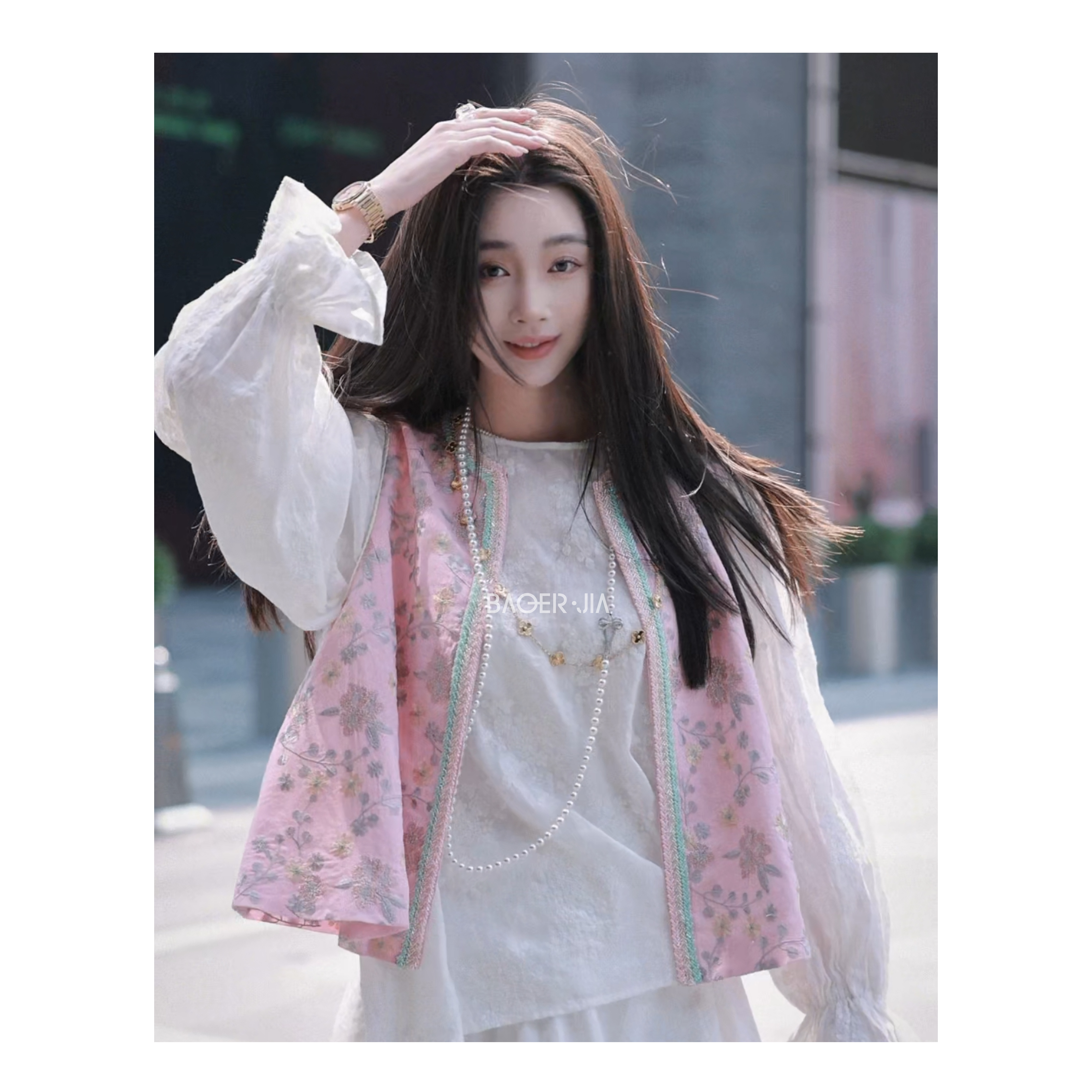 6-【小家碧玉】宝儿家含幂BJ73425103苎麻重工迎春花刺绣钉珠马甲