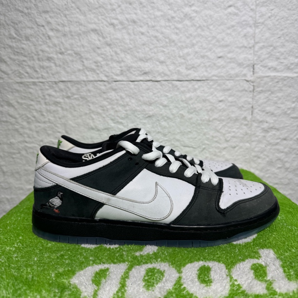 95新 NIKE/耐克 44码 Dunk Sb 黑白鸽子 无盒