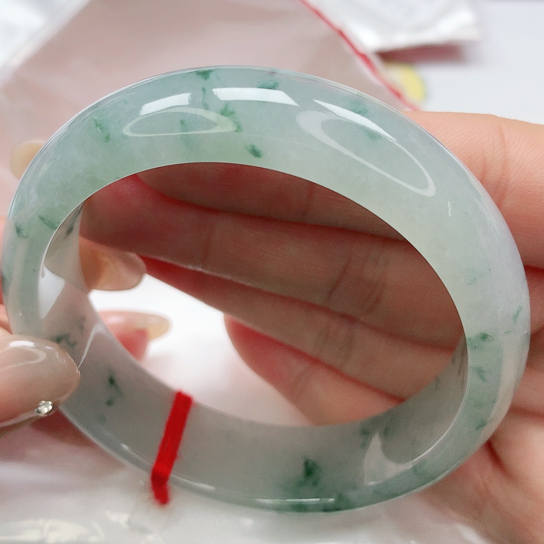 【闪购商品】翡翠手镯未镶嵌缅甸天然A货翡翠