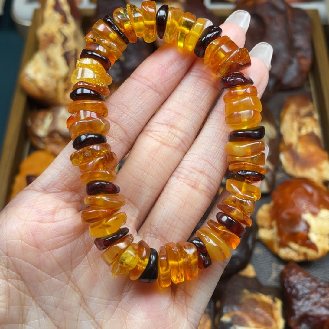 琥珀未镶嵌珠宝奇石