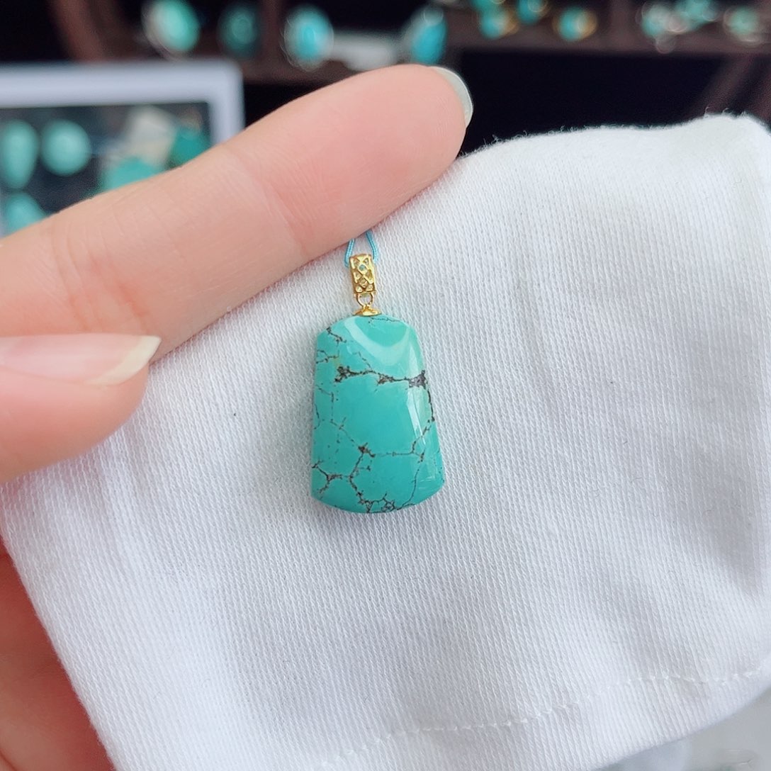 绿松石18K金镶嵌绿松石