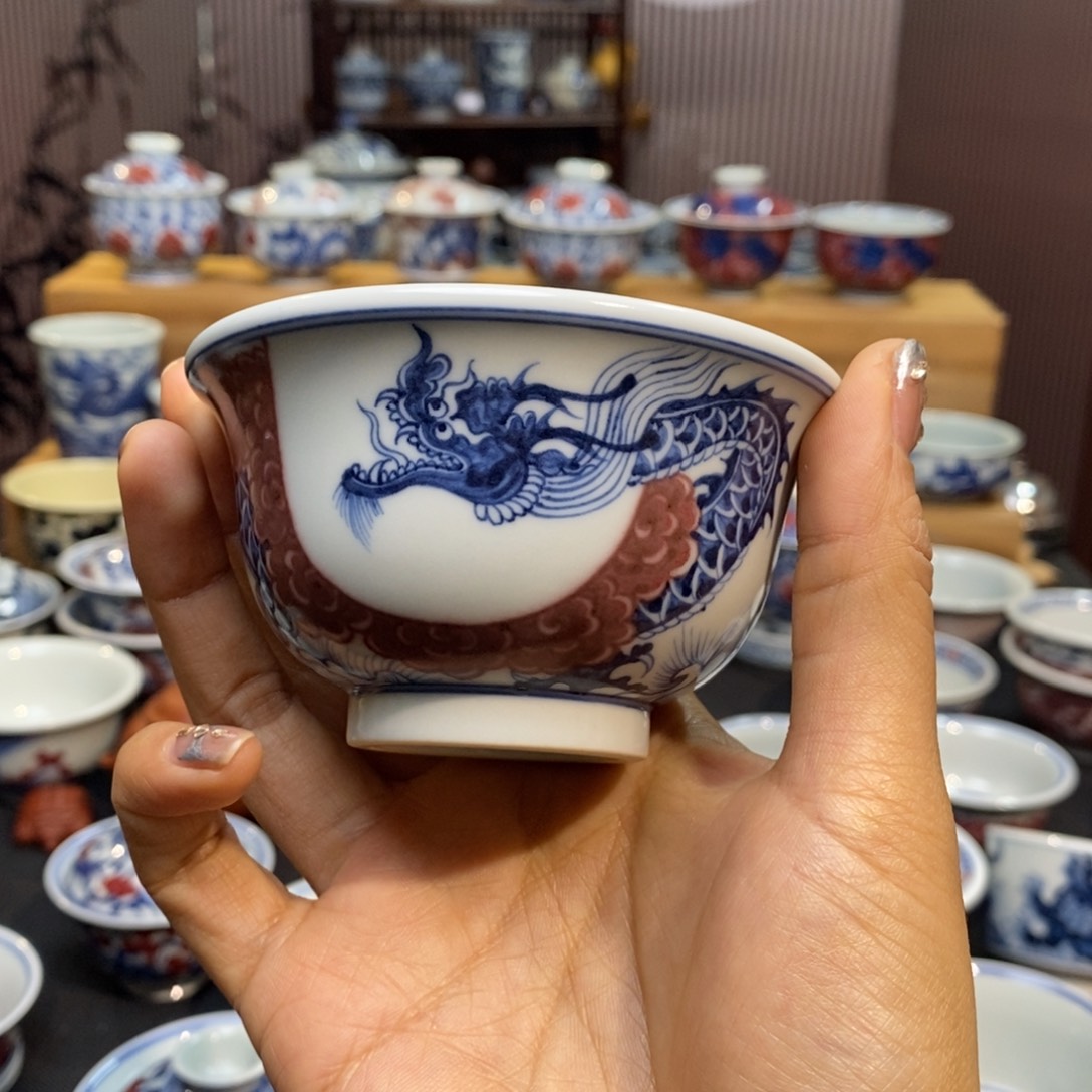 薛*x压手杯柴窑原矿釉里红