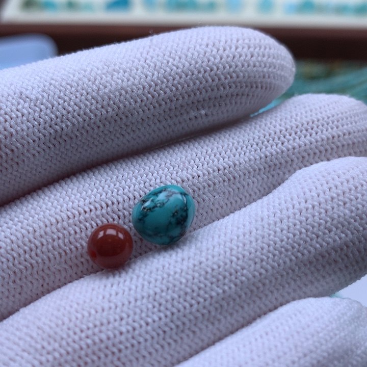 南红玛瑙未镶嵌珠宝奇石