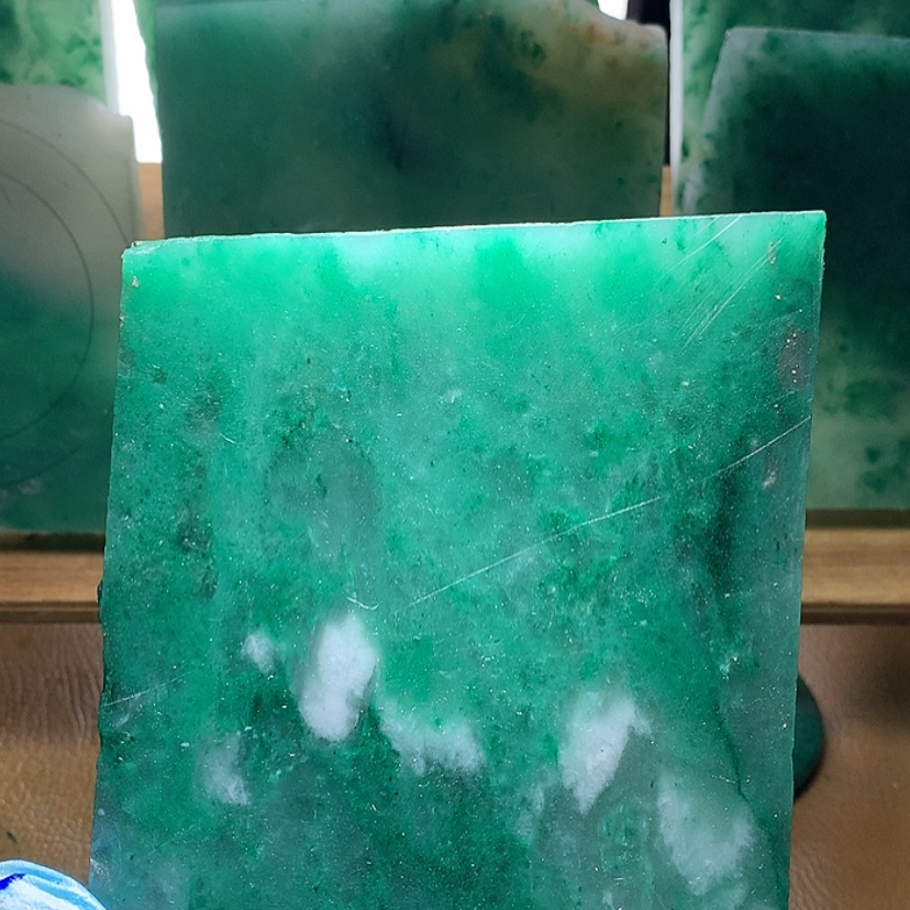 【闪购商品】定制石英质玉（非洲翠）明*