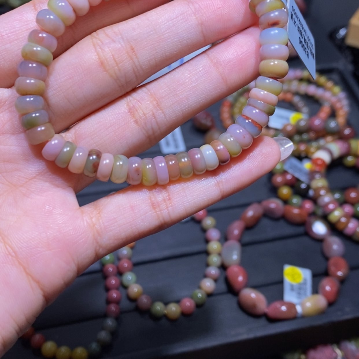 【闪购商品】玛瑙/玉髓手串未镶嵌