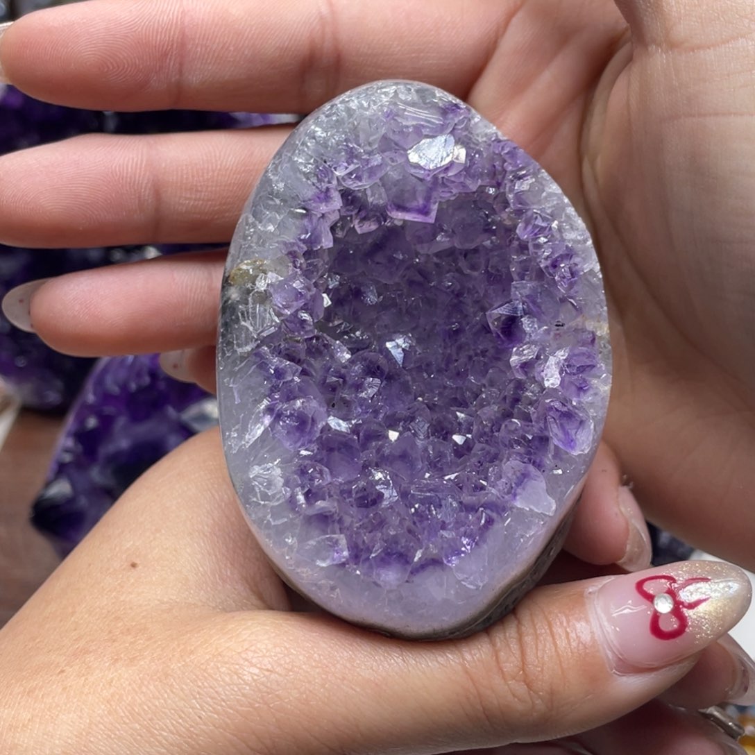 紫晶大型摆件（非配饰）未镶嵌