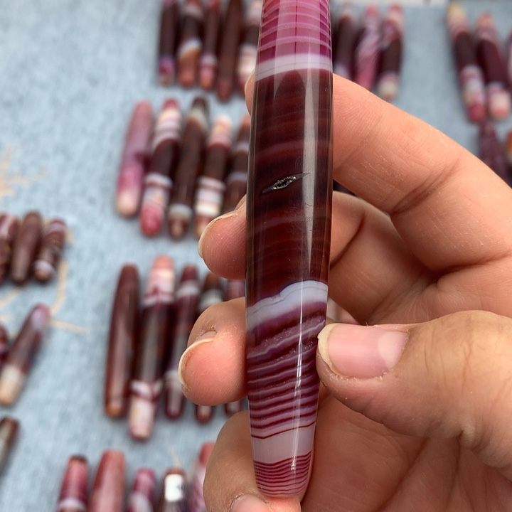 一***，玛瑙/玉髓散珠缠丝玛瑙