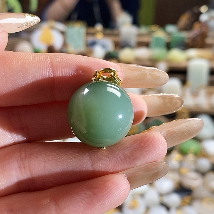 【闪购商品】和田玉吊坠18K金镶嵌