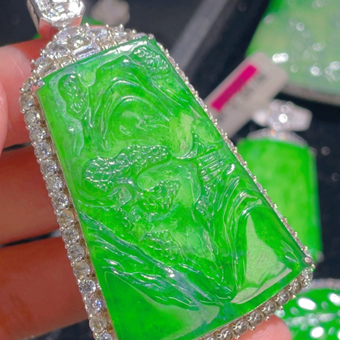 翡翠吊坠(不含链)未镶嵌