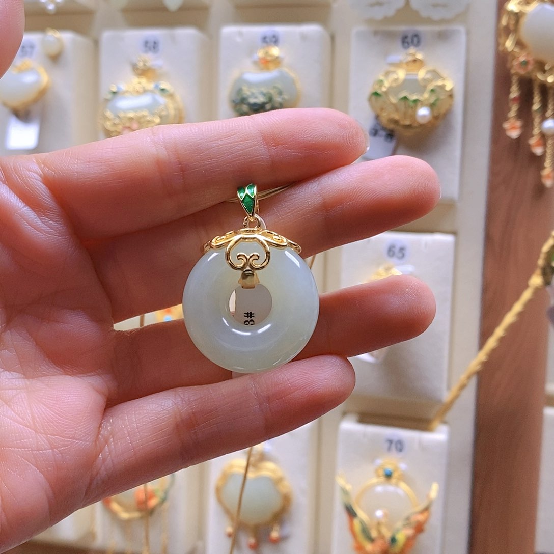 和田玉颈饰银S925镶嵌