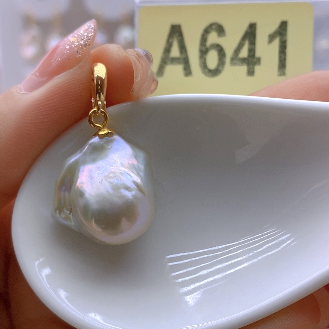 淡水珍珠颈饰未镶嵌