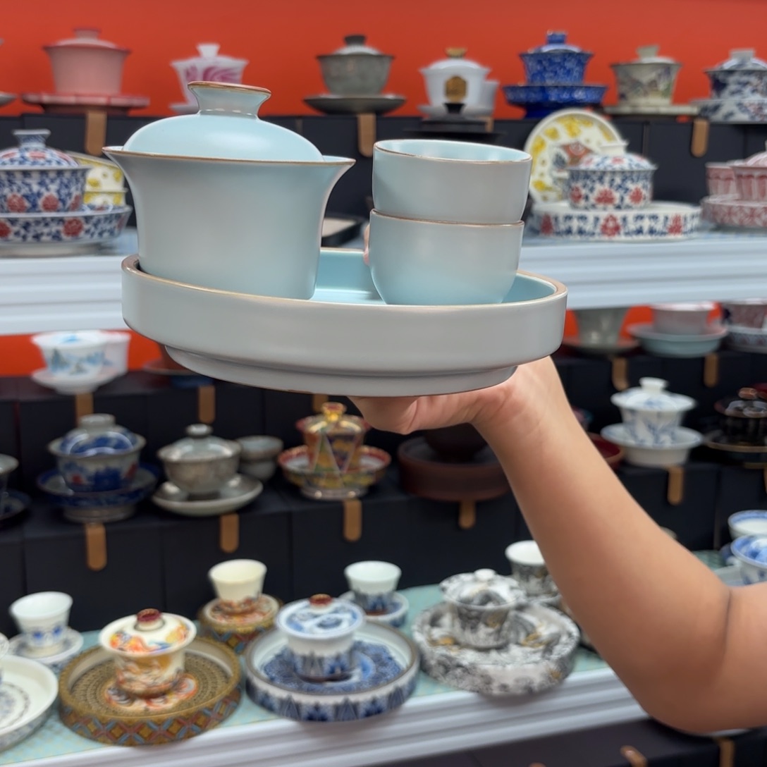 茶具是指由两件商品组合或