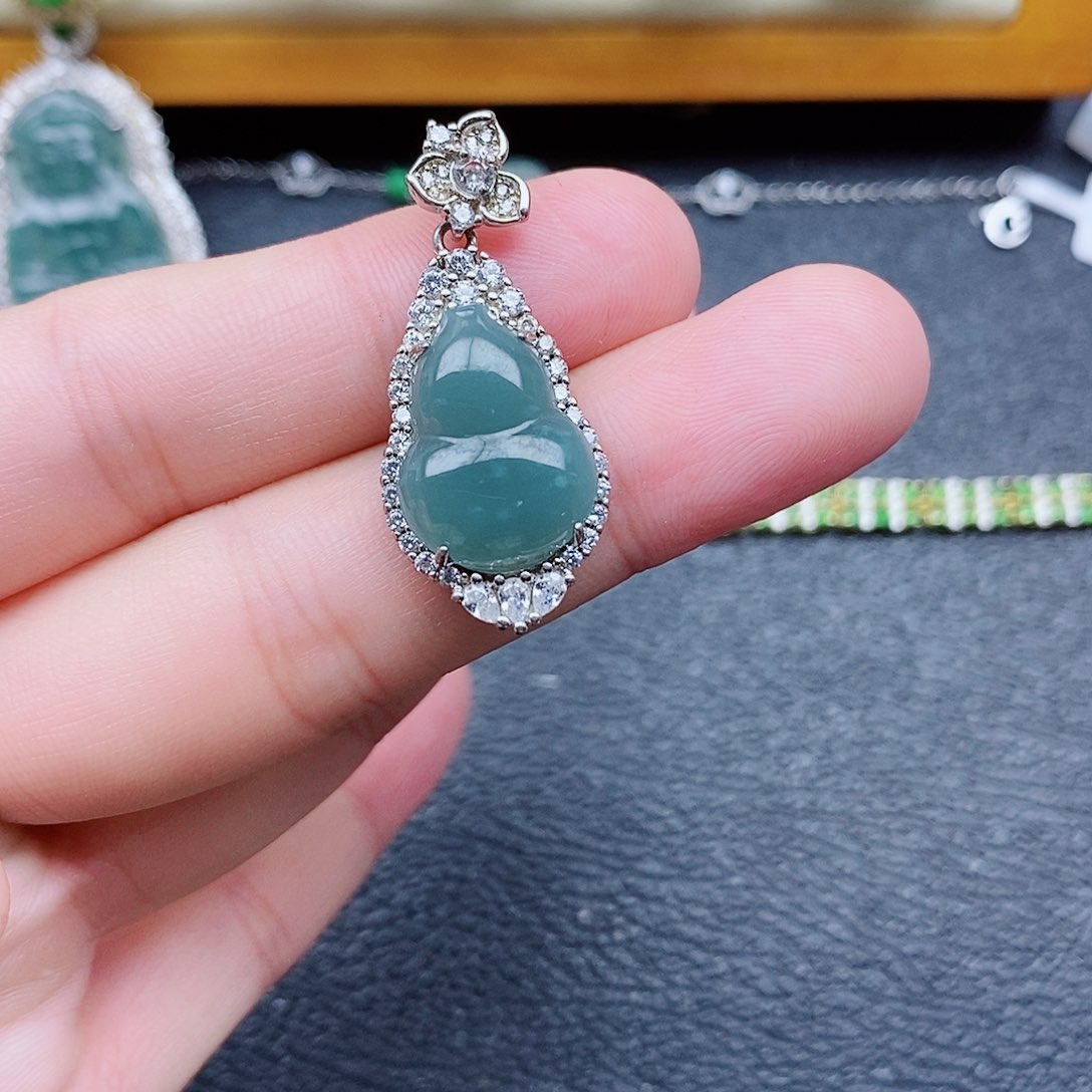 银S925镶嵌戒指翡翠