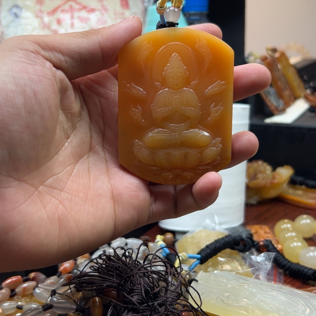 石英质玉（黄龙玉）未镶嵌hly