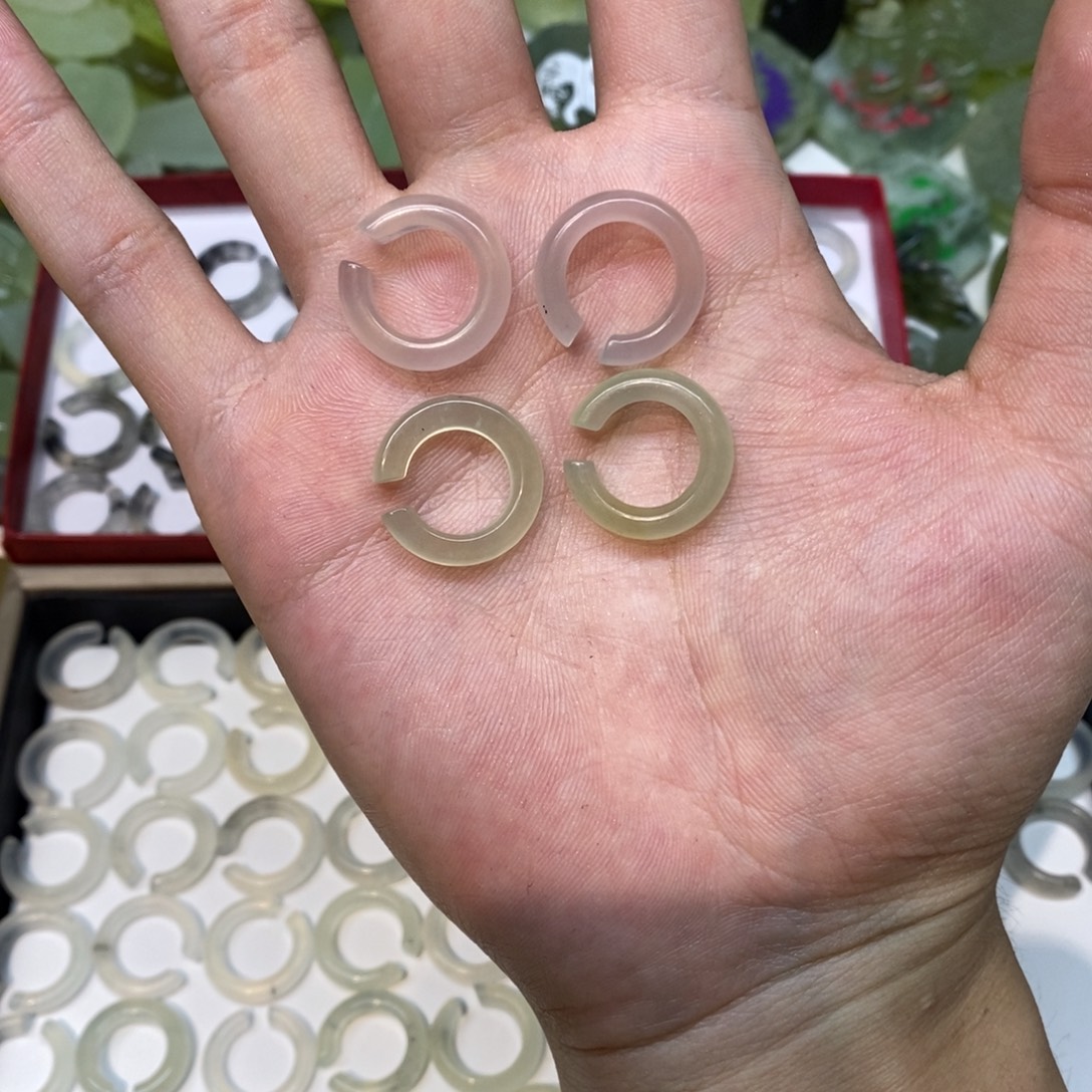 落***落岫玉未镶嵌吊坠(不含链)