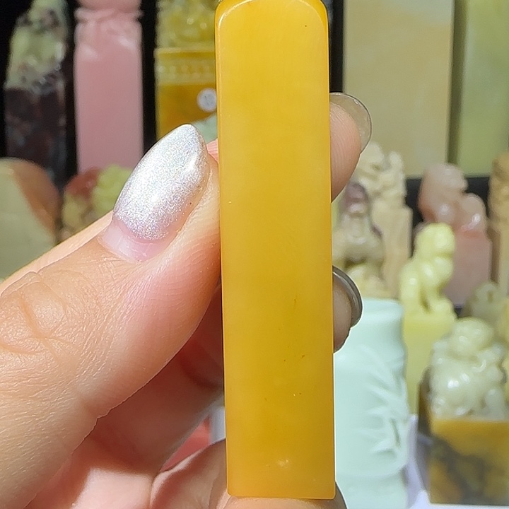 青田石只***。青田石青田