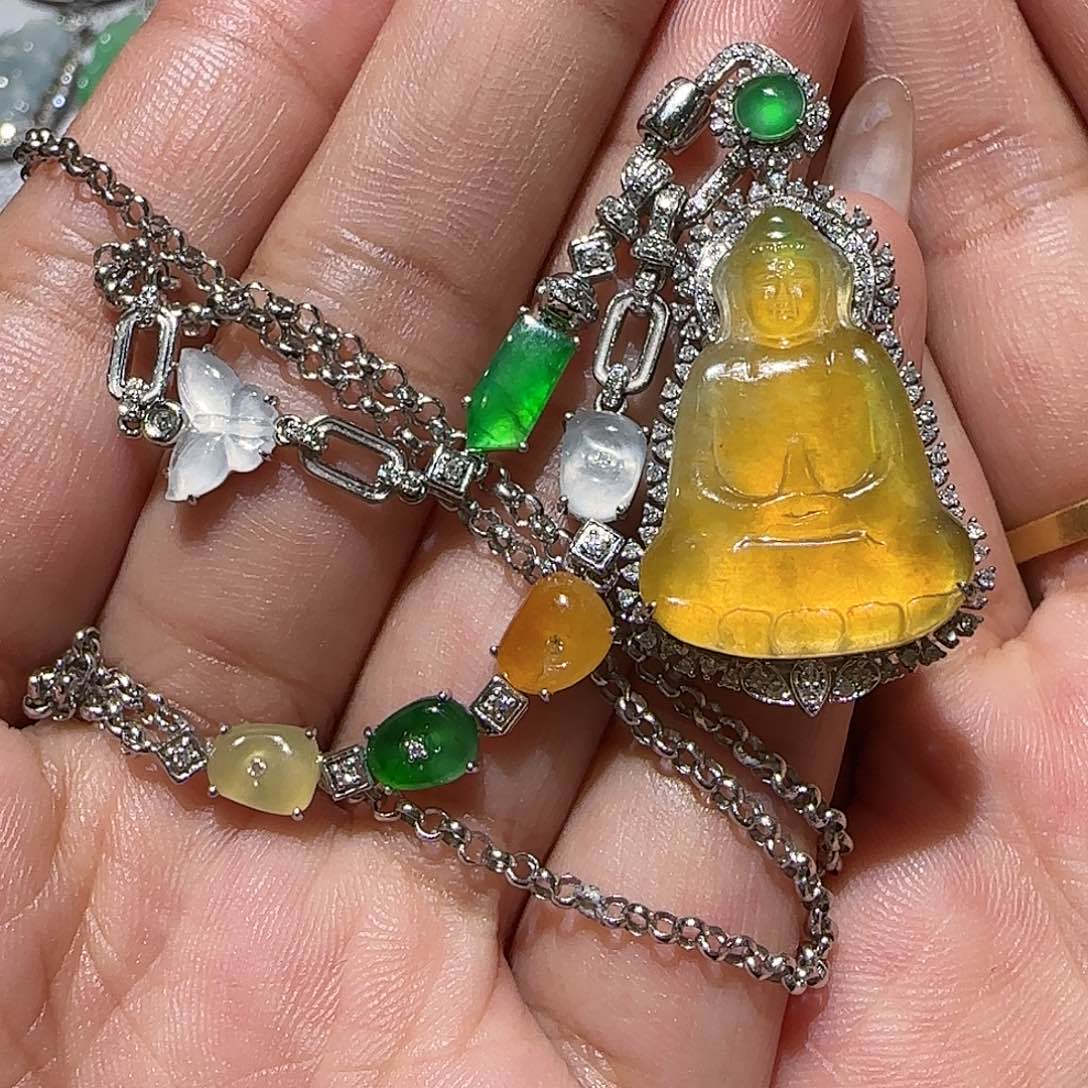 【闪购商品】颈饰18K金镶嵌翡翠天然