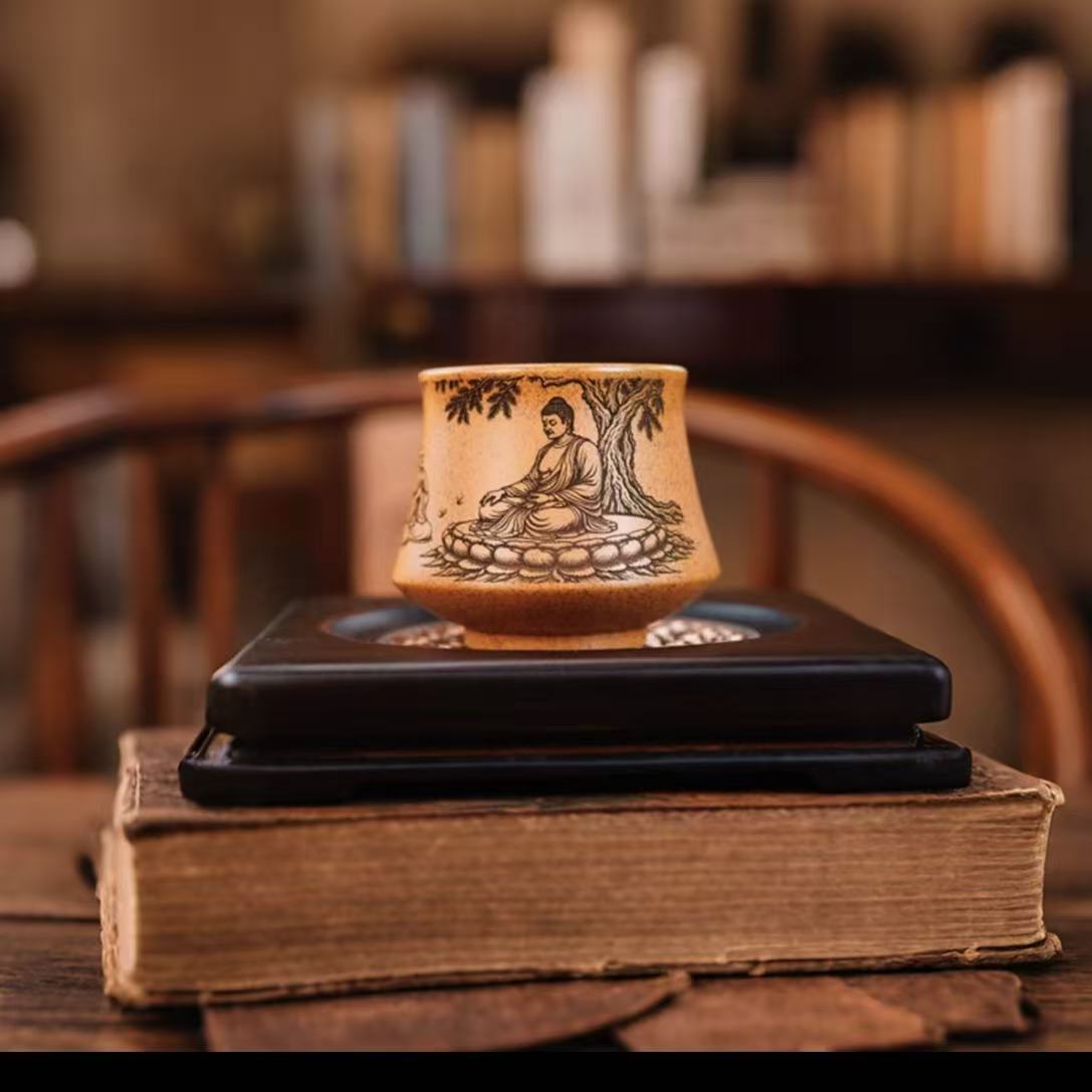 宜兴原矿紫砂茶具纯手工制作手绘大容量柴烧佛像刻绘紫砂主人杯