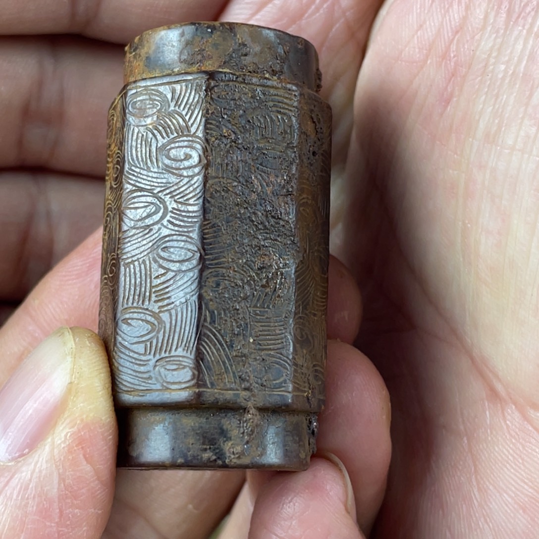 用***9和田玉（糖玉）未镶嵌挂件