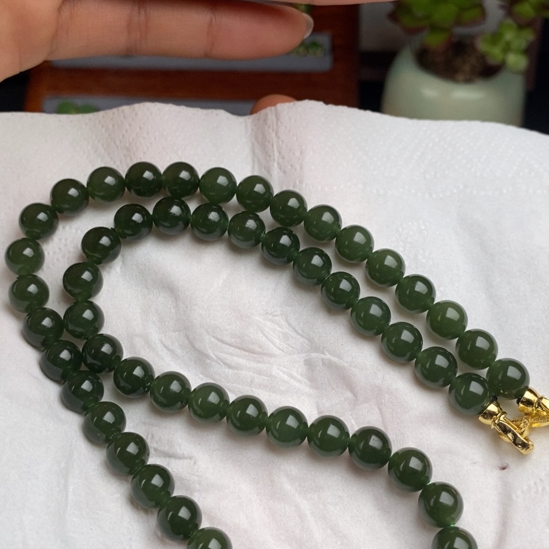 和田玉湖水绿妈妈链8mm未镶嵌