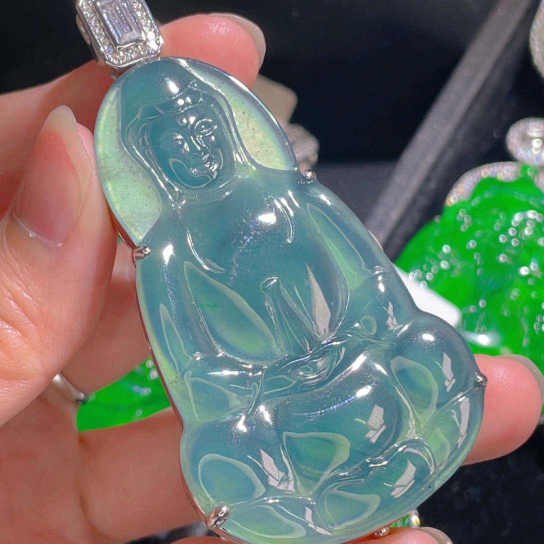 翡翠吊坠(不含链)未镶嵌