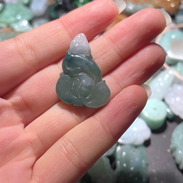 【闪购商品】翡翠颈饰未镶嵌天然翡翠