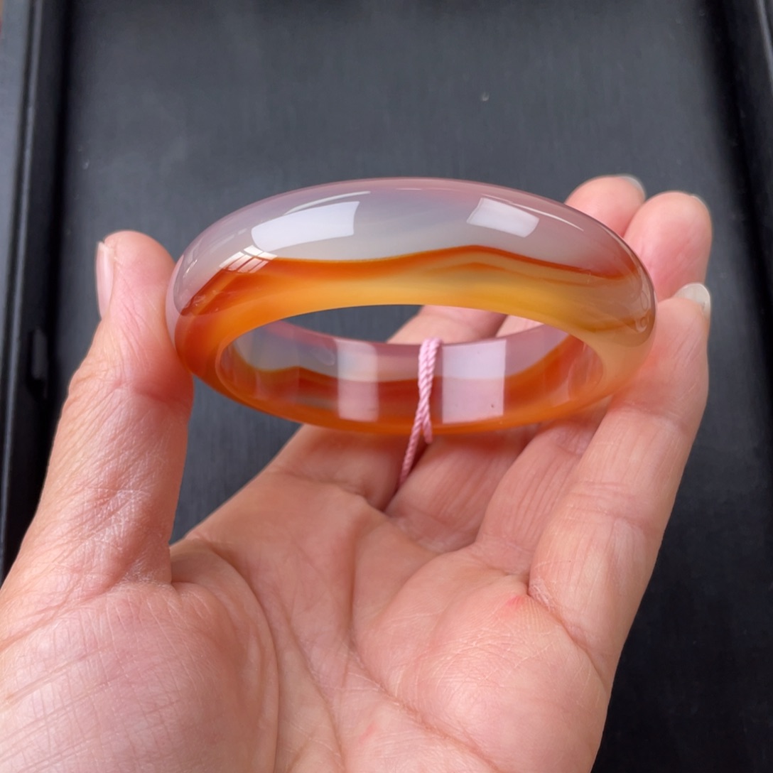 玛瑙/玉髓手镯未镶嵌52圈口