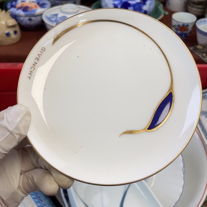 陶他家瓷器真美…开播了