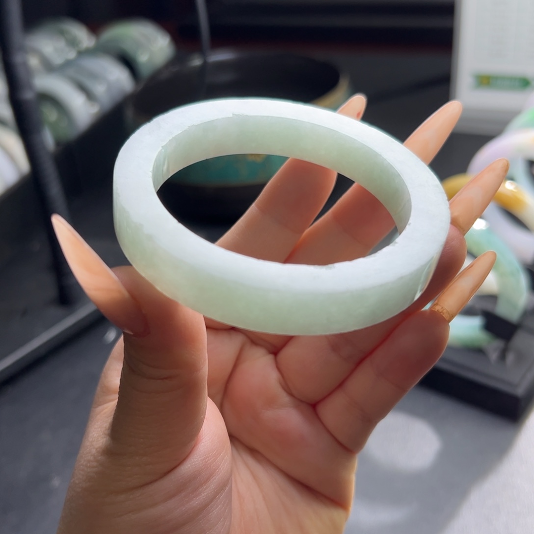 定制翡翠翡翠手镯未镶嵌