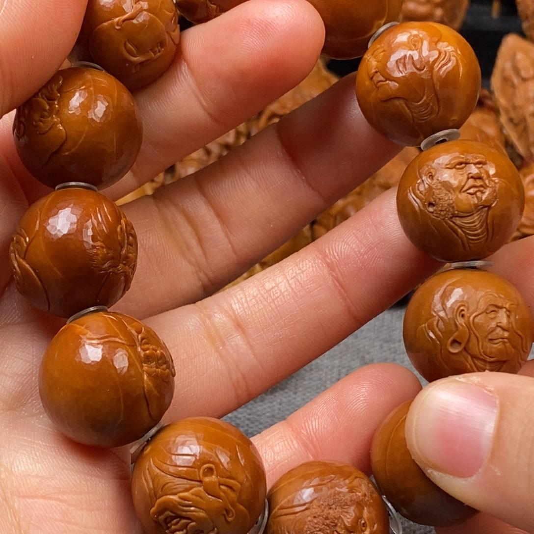 橄榄核手串/手链1.88铁核光珠薄意雕罗汉