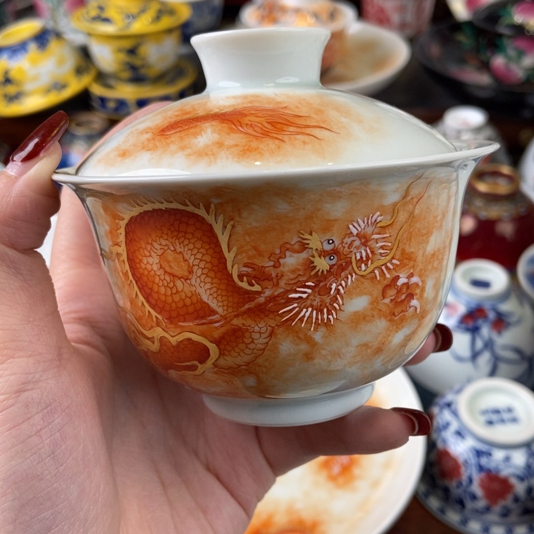 陶瓷艺术家的作品是一种非常