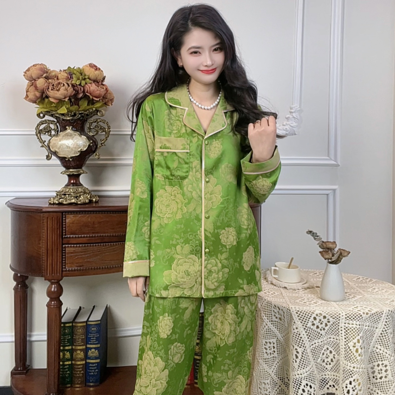 可外穿轻奢薄款家居服冰雪软丝缎面阳离子提花春夏季睡衣套装女士