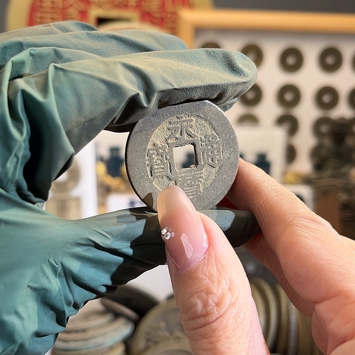 D***1铜现代翻砂工艺作品