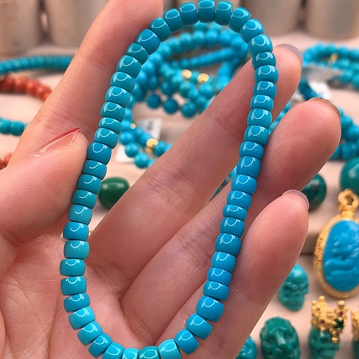 绿松石配饰未镶嵌是**喔