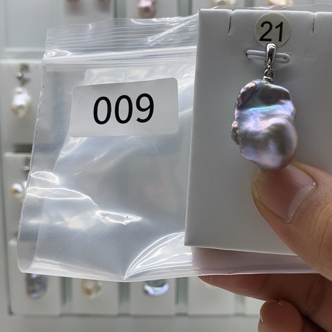 淡水珍珠颈饰合金