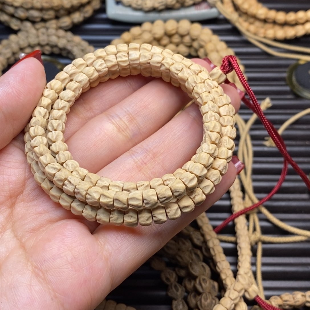 柏香籽/百香籽吊坠田*生