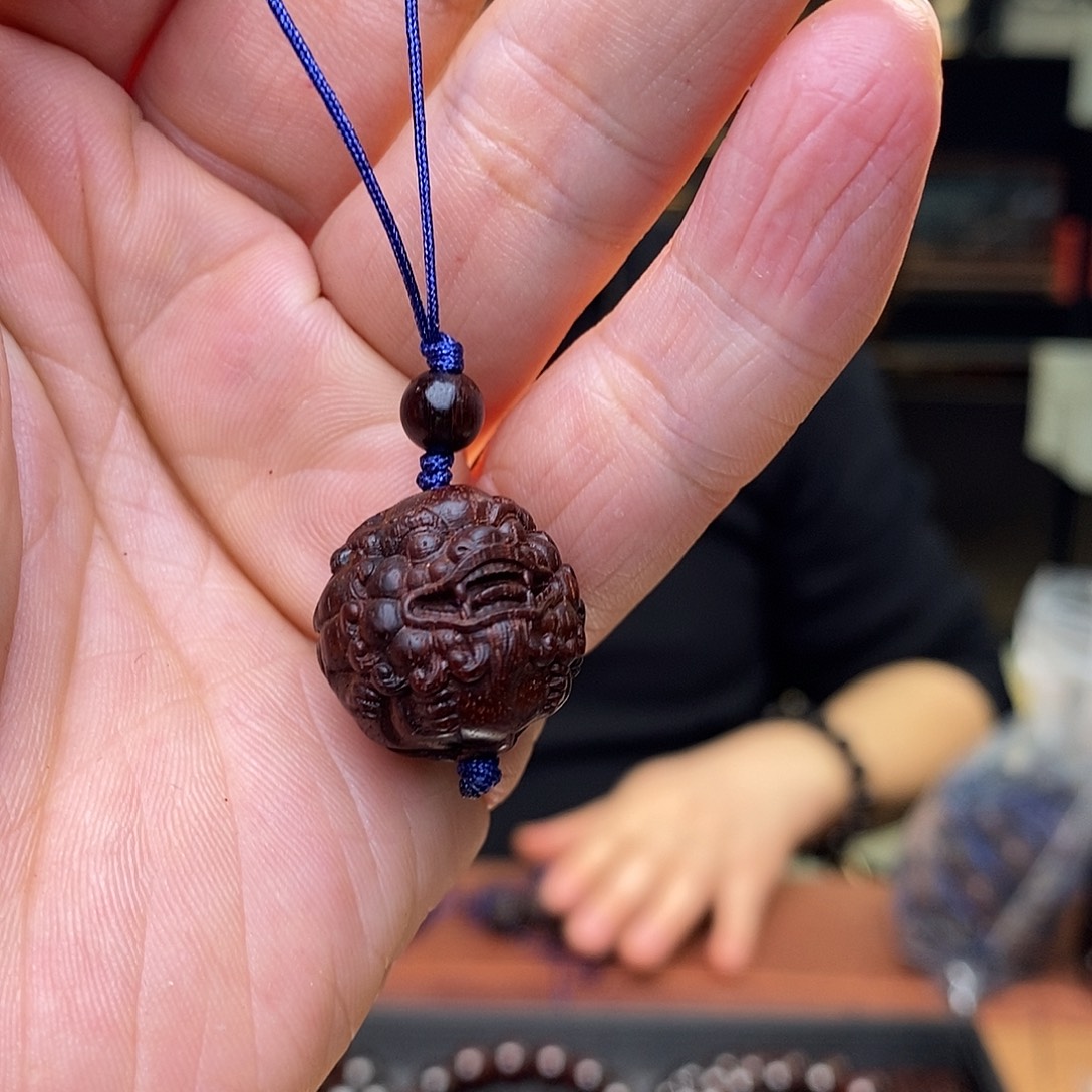 吊坠檀香紫檀（小叶紫檀）