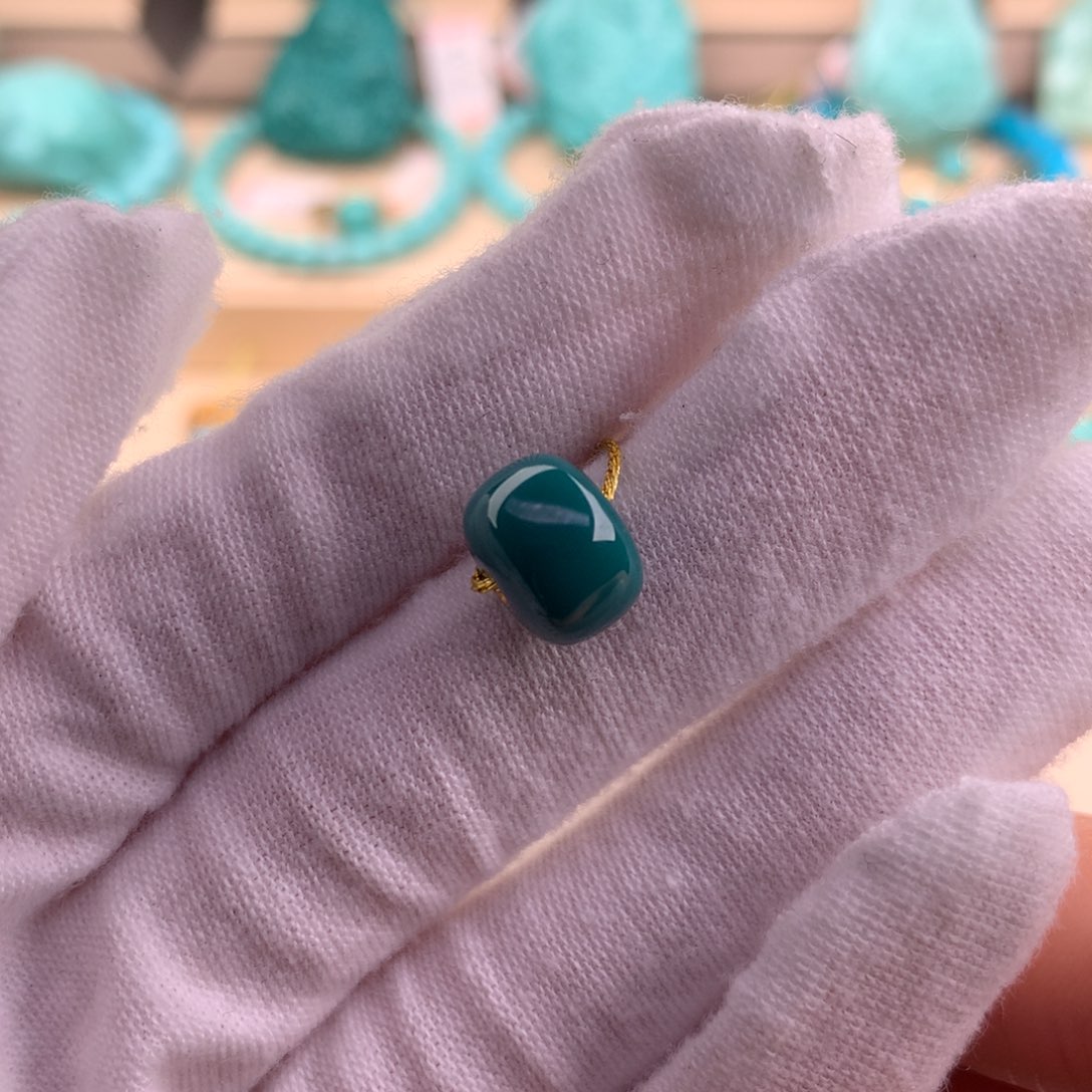 绿松石珠宝奇石未镶嵌10.7*7.7mm