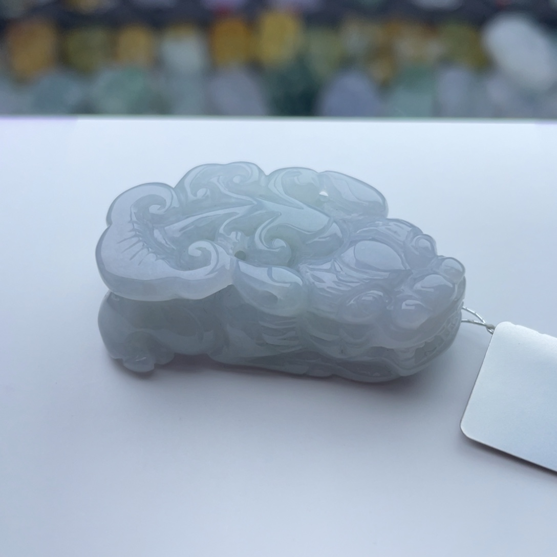 翡翠颈饰未镶嵌貔貅